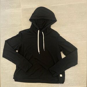 Vuori sweatshirt